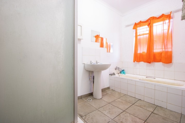 1 Bedroom Property for Sale in Die Bult North West